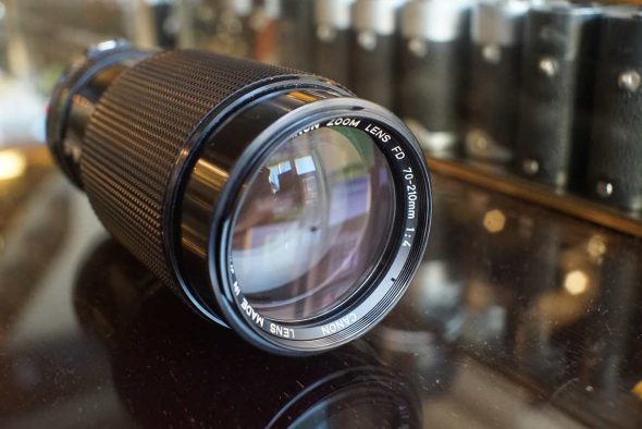 Canon FD 70-210mm F/4 lens