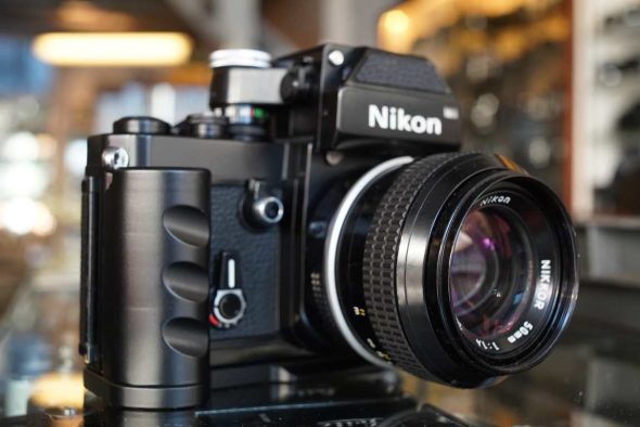 Nikon F2 black + Nikkor 50mm F/1.4 N-AI + Metal hand grip