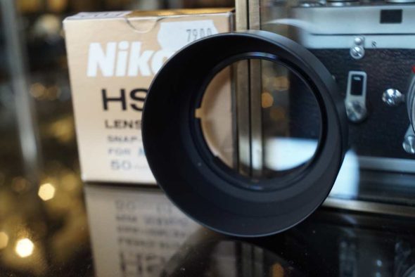 Nikon HS-10 lenshood, boxed