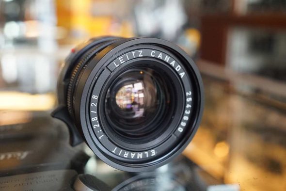 Leica Leitz Elmarit 28mm f/2.8 V2 + 12501 hood