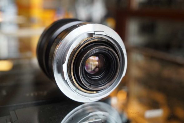 Leica Leitz Elmarit 28mm f/2.8 V2 + 12501 hood