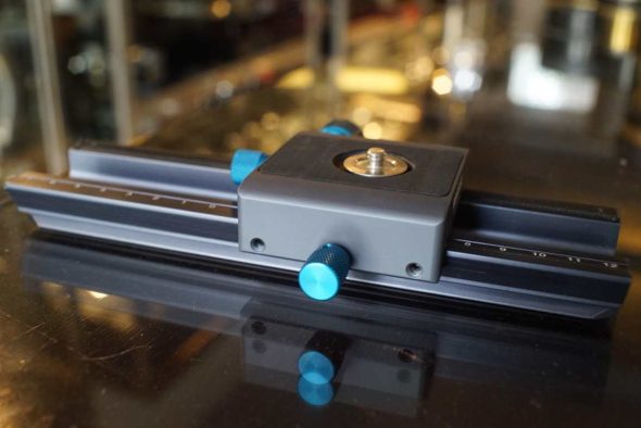 Novoflex Castel-L macro focusing rail