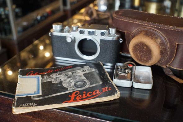 Leica IIIc body in leather case, OUTLET