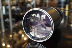 Olympus OM-system F.Zuiko 300mm F/4.5 Auto-T lens