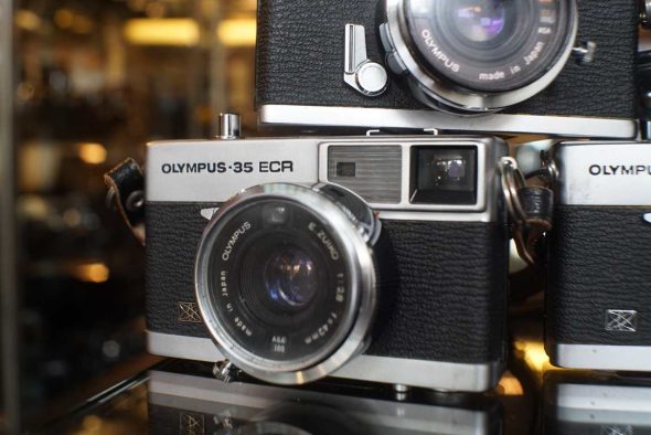 5x Olympus Rangefinder-ish cameras, lot for collectors