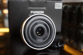 Fujifilm XF 27mm F/2.8 Super EBC lens silver, boxed