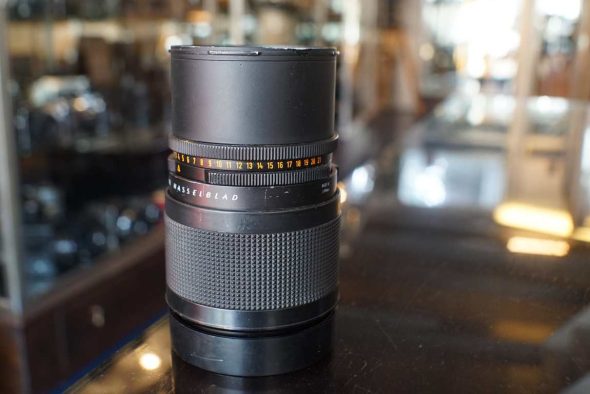 Carl Zeiss Sonnar 180mm F/4 T* CF for Hasselblad V