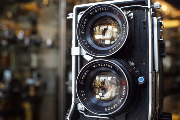 Mamiya C220 kit w/ Sekor 80mm f/2.8 – Blue Dot lens