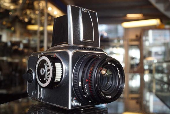 Hasselblad 500CM + 80mm F/2.8 Planar lens + A12 film magazine