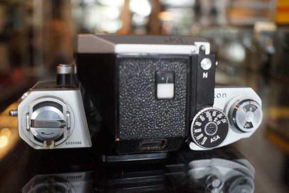 Nikon F chrome with metered prism finder, OUTLET