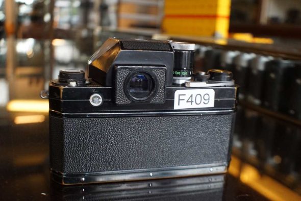 Nikon F black with photomic finder, OUTLET