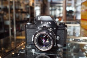 Nikon F black with Photomic finder + Nikkor 50mm F/1.4 lens