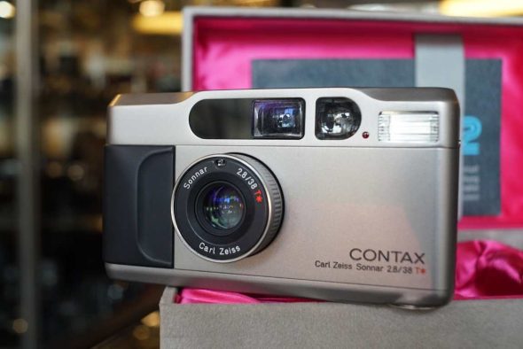 Contax T2 w/ Sonnar 38mm f/2.8 Boxed