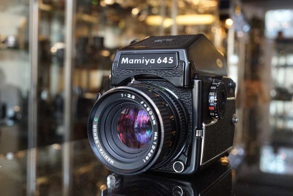 Mamiya 645 1000s + Prism Finder + 80mm F/2.8 sekor lens