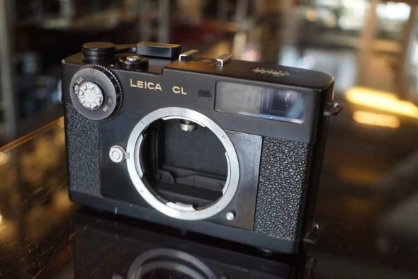 Leica CL body, film advance issue, needs repair, OUTLET