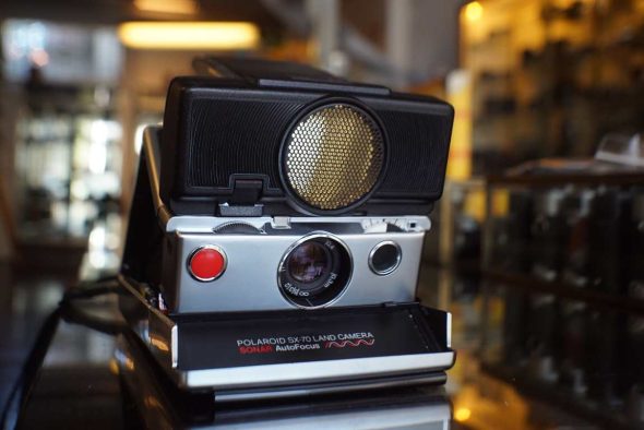 Polaroid Sonar AF SX-70 black chrome