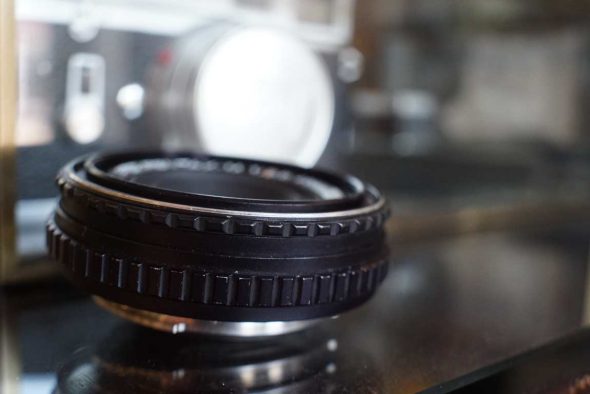 Pentax-M SMC 40mm F/2.8 pancake lens