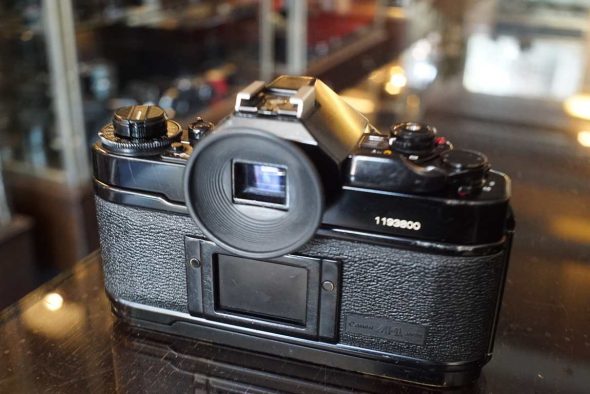 Canon A-1 Kit w/ FD 50mm f/1.4 SSC, CLA