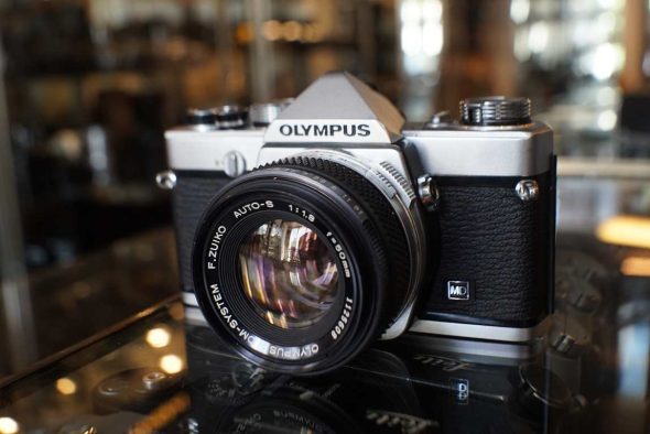 Olympus OM-1n + OM 50mm F/1.8 lens, small service