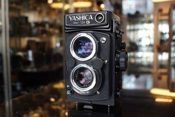 Yashica Mat-124G TLR with 80/3.5 lens