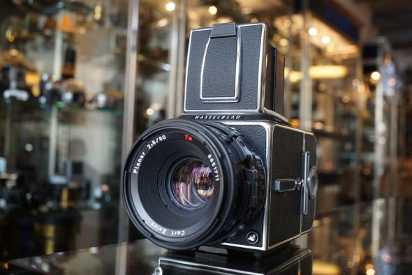 Hasselblad 501 CM kit + A12 6×6 + 80mm CB, Boxed