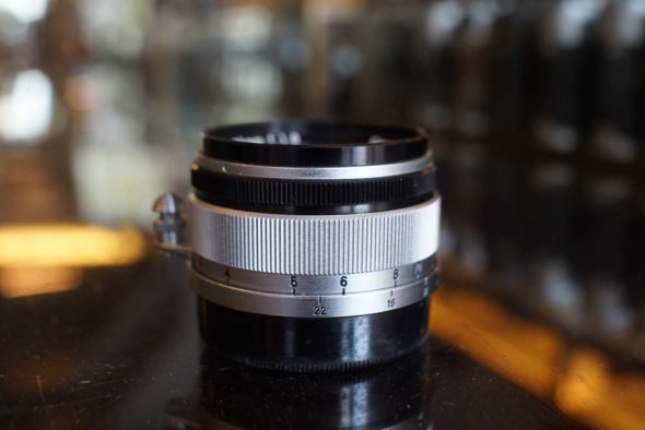 Canon lens 35mm 1:1.8 in Leica screw mount