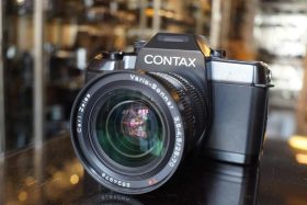 Contax 167MT + Zeiss Vario-Sonnar 28-70mm f/3.5-4.5 MMJ