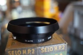 Leica 12504 lens hood for Summilux 1.4 / 35 v2, And Summicron 2 / 35mm M