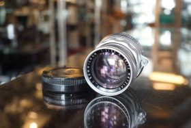 Leica Summiron Rigid 50mm F/2 for M-mount, small issue focusing