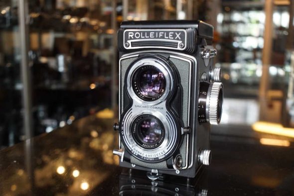 Rolleiflex T Grey w/ Tessar 75mm f/3.5