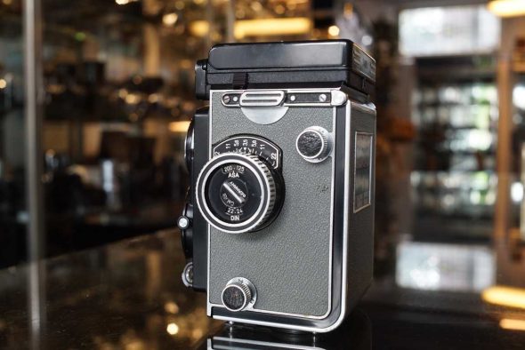 Rolleiflex T Grey w/ Tessar 75mm f/3.5