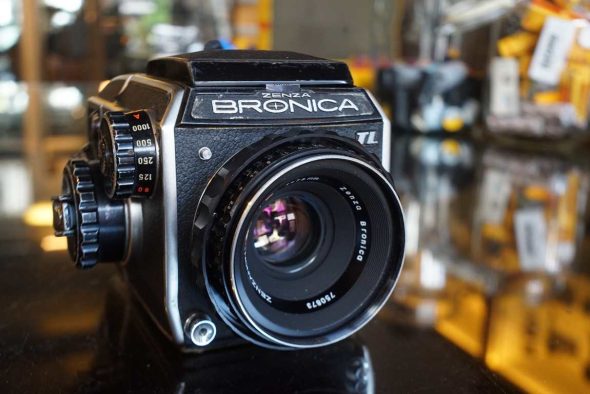 Bronica EC-TL kit with 75mm F/2.8 lens, OUTLET