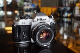 Nikon FG + E 50mm f/1.8 AIS
