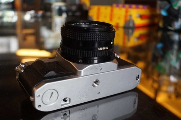 Canon AV-1 + nFD 50mm f/1.8 kit