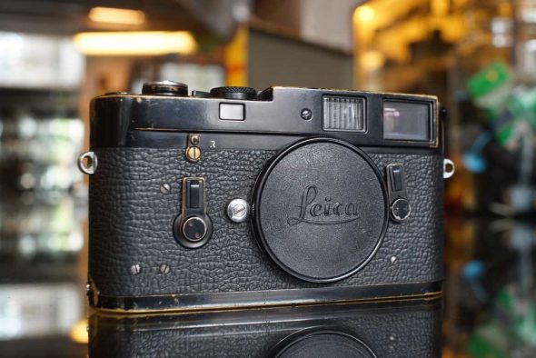 Leica M4 black paint body