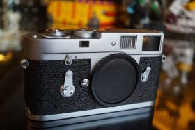 Leica M2 body, full CLA