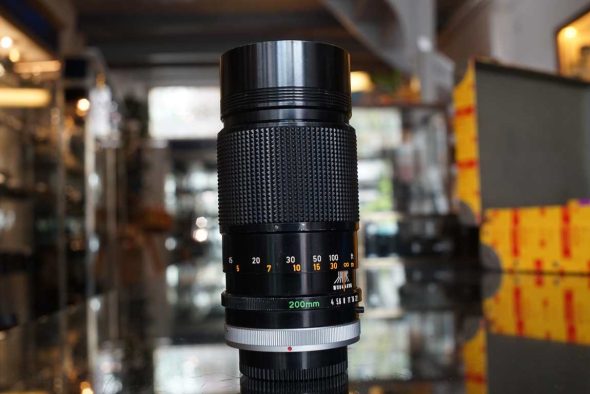 Canon lens FD 200mm 1:4 SSC