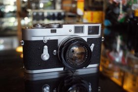 Leica M2 body with full CLA