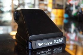 Mamiya RZ67 AE Prism Finder, worn