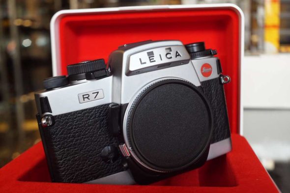 Leica R7 chrome body Boxed