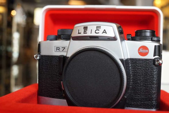 Leica R7 chrome body Boxed