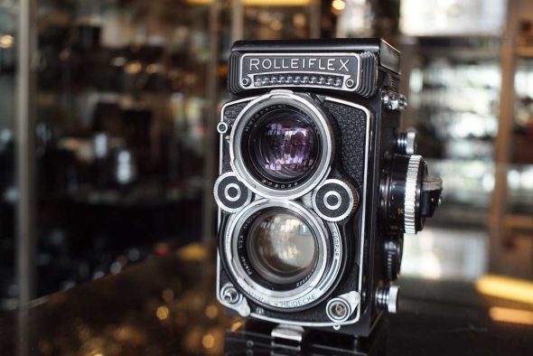 Rolleiflex 2.8F TLR with 80/2.8 Planar lens, recent CLA