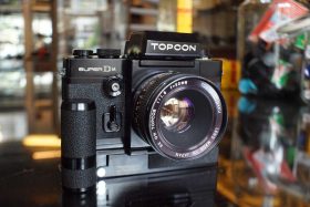 Topcon Super DM w/ auto Winder + RE GN Topcor 50mm f/1.8 kit