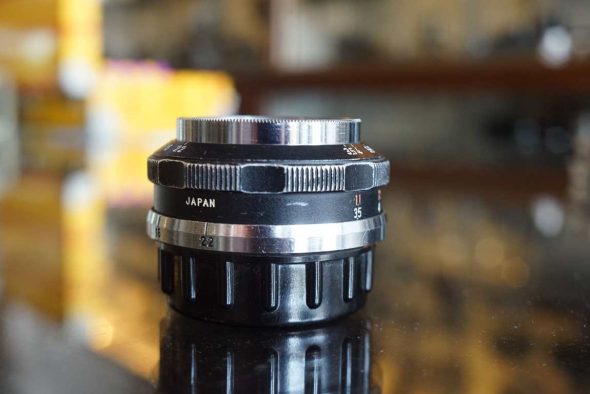 Kinegon 35mm F/3.5 lens in Leica screw mount