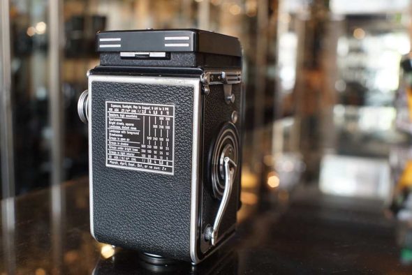 Rolleiflex 2.8C TLR camera with F/2.8 Planar taking lens