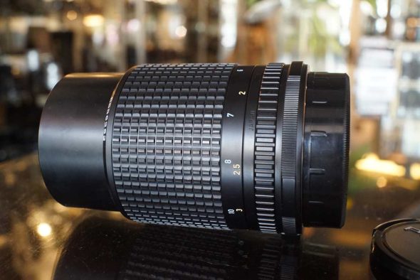 Pentax SMC 200mm F/4 lens for 6×7, late version