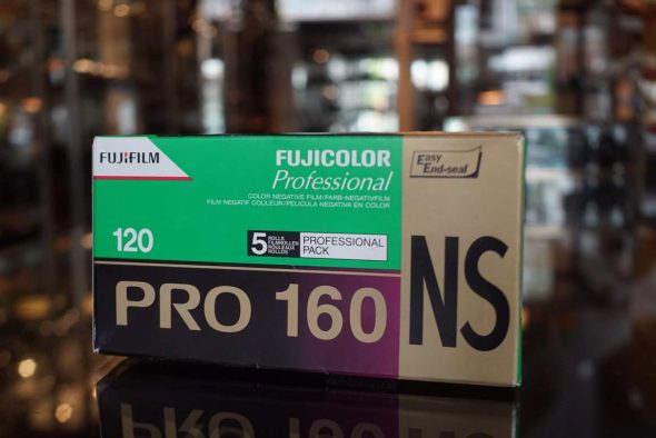 Fujicolor Pro 160 NS 120 film, pack of 4 rolls, expired 2013