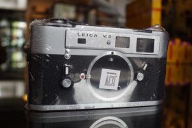 Leica M5 chrome body, converted meter, recent CLA