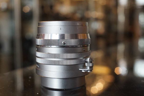 Leica Leitz Summarit 1:1.5 / 5cm lens LTM