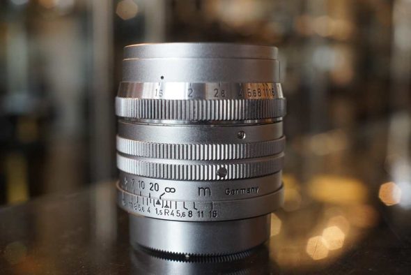 Leica Leitz Summarit 1:1.5 / 5cm lens LTM